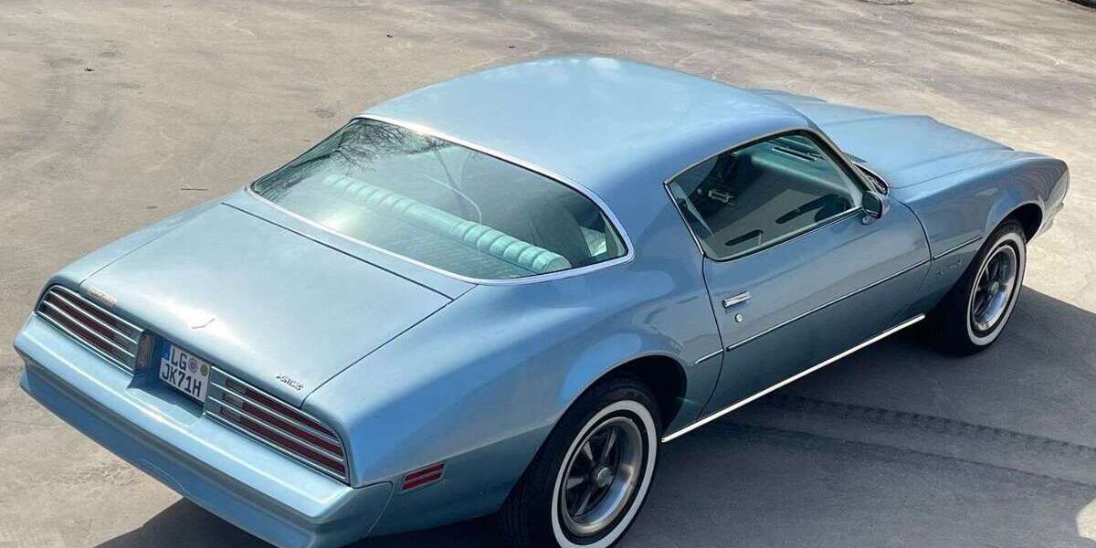 Pontiac Firebird 76.000 km 28.900 &euro; Henstedt-Ulzburg 24558