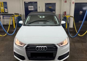 Audi A1 75.081 km 12.500 &euro; Hamburg 22043