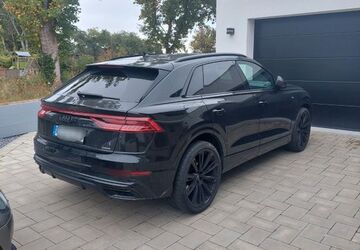 Audi Q8 45.500 km 72.900 &euro; Hamburg 22453