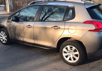 Peugeot 2008 114.000 km 8.888 &euro; Hamburg 22397
