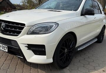 Mercedes-Benz ML 350 175.211 km 22.999 &euro; Hamburg 21079