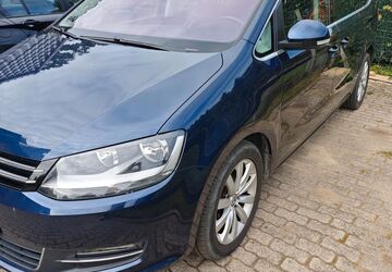 VW Sharan 220.000 km 7.999 &euro; Kayhude 23863
