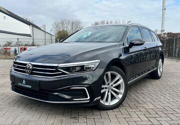 VW Passat Variant 54.429 km 24.799 &euro; Pinneberg 25421