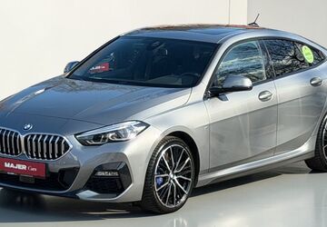 BMW 220 27.688 km 31.990 &euro; Hamburg 22043