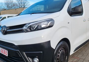 Toyota Proace (Verso) 126.000 km 12.500 &euro; Pinneberg 25421