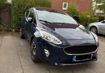 Ford Fiesta 77.456 km 10.000 &euro; Hamburg 22117