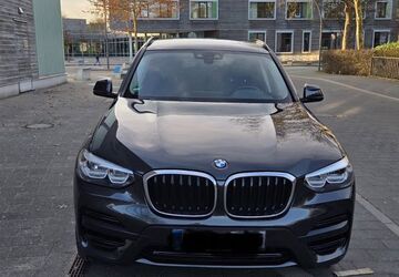 BMW X3 144.500 km 22.700 &euro; Hamburg 21109