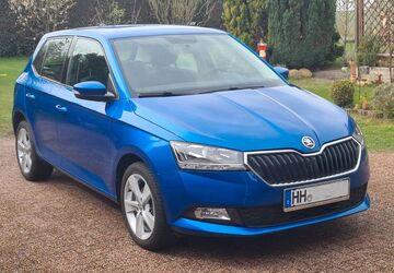 Skoda Fabia 59.747 km 8.850 &euro; Hamburg (Moorfleet) 22113