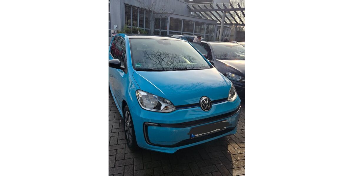 VW e-up! 23.000 km 12.000 &euro; HAMBURG 22607