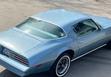 Pontiac Firebird 76.000 km 28.900 &euro; Henstedt-Ulzburg 24558