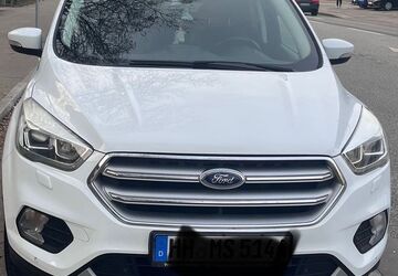 Ford Kuga 113.500 km 14.999 &euro; Hamburg 21079