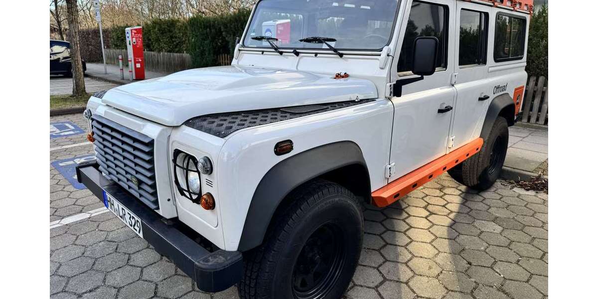 Land Rover Defender 159.800 km 31.900 &euro; Hamburg 22417