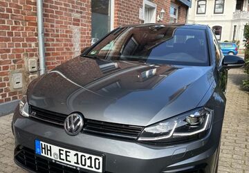 VW Golf 103.300 km 24.300 &euro; Hamburg 22457