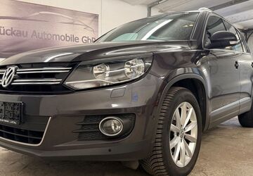 VW Tiguan 105.978 km 12.490 &euro; Seeth Ekholt 25337