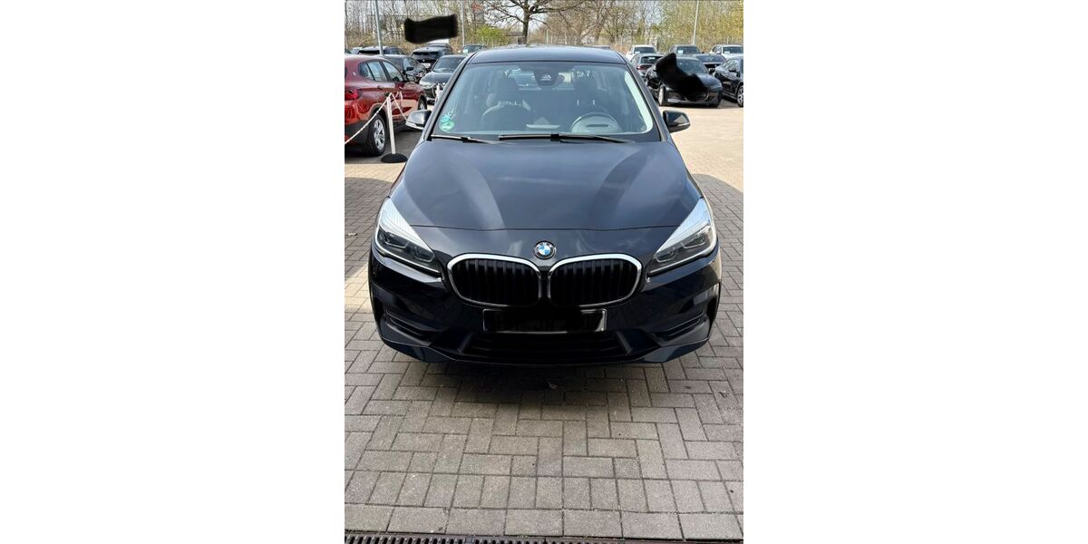 BMW 218 Gran Tourer 135.350 km 14.990 &euro; Hamburg 22145