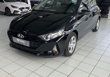 Hyundai i20 30.500 km 17.590 &euro; Hamburg 22525
