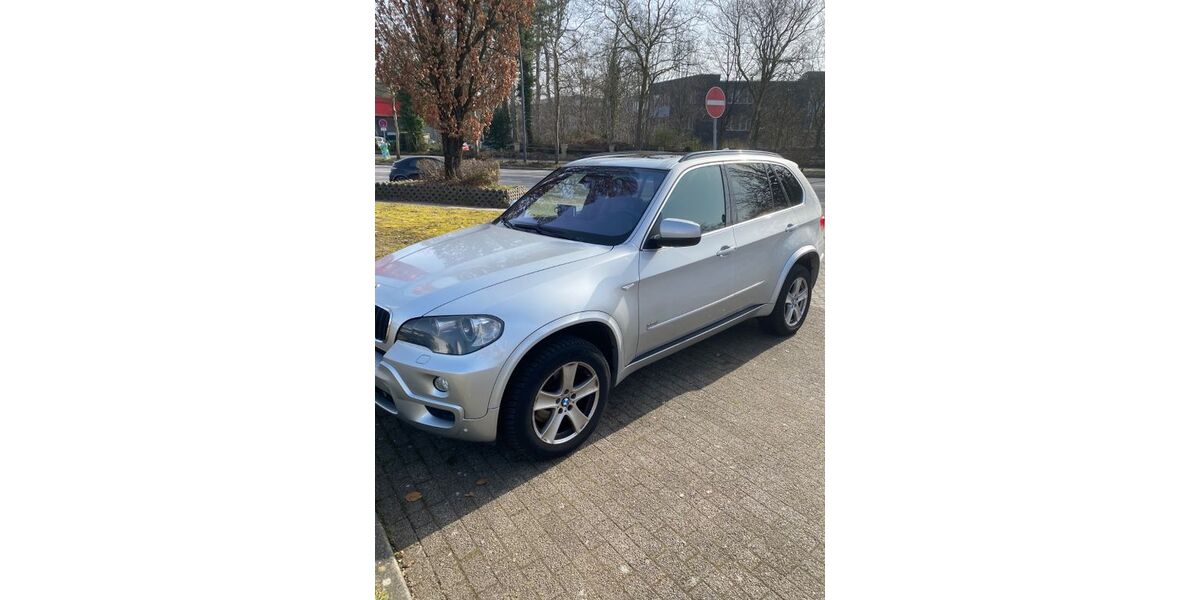 BMW X5 308.000 km 6.250 &euro; Hamburg 22175