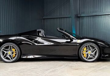 Ferrari F8 13.454 km 328.900 &euro; Siek 22962