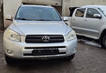 Toyota RAV 4 206.129 km 5.499 &euro; hamburg 20539