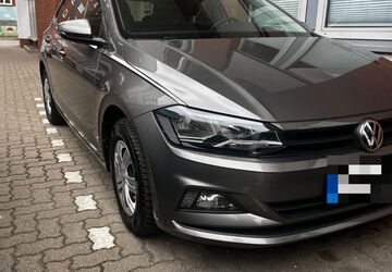 VW Polo 124.493 km 10.500 &euro; Hamburg 22765