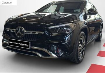 Mercedes-Benz GLA 200 8.217 km 37.850 &euro; Ahrensburg 22926
