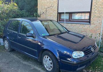 VW Golf 195.000 km 750 &euro; Norderstedt 22846