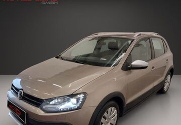 VW Polo 141.691 km 12.990 &euro; Hamburg 22111