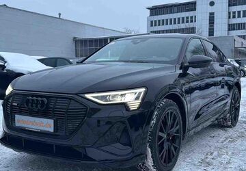 Audi e-tron 18.132 km 34.950 &euro; Hamburg 22047