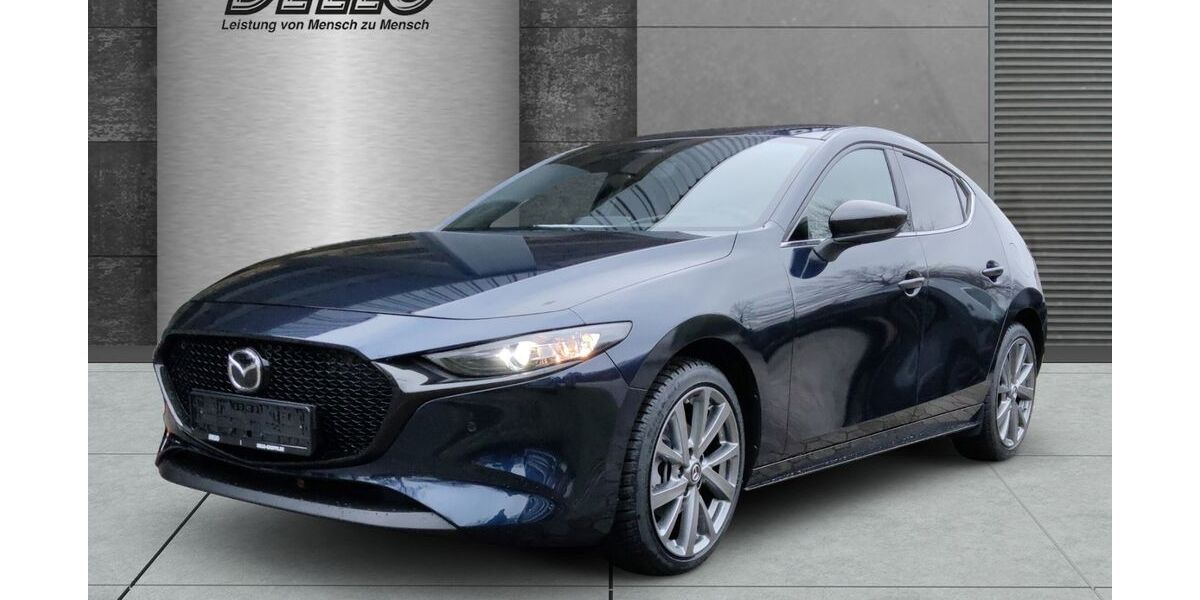 Mazda 3 2.990 km 28.490 &euro; Norderstedt 22848