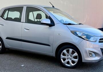 Hyundai i10 88.612 km 5.490 &euro; Hamburg 20537