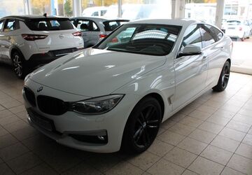 BMW 318 207.182 km 10.490 &euro; Bad Oldesloe 23843
