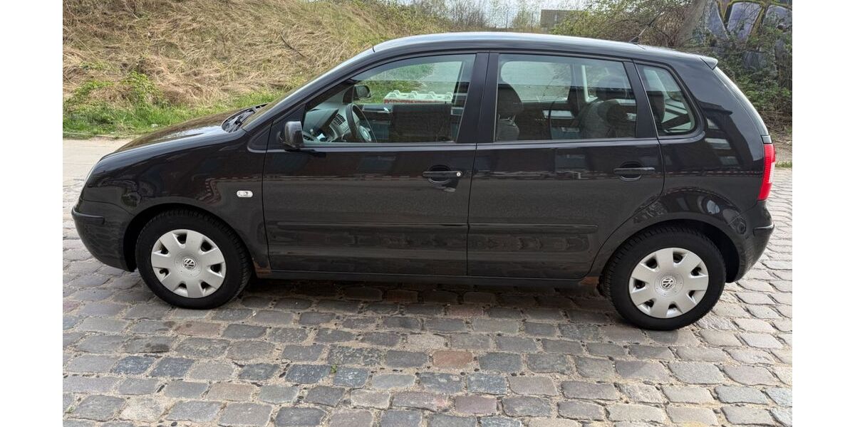 VW Polo 216.000 km 600 &euro; Hamburg 22765