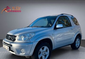 Toyota RAV 4 117.207 km 13.950 &euro; Hamburg - 1 Min. vom Hamburg Airport 22415
