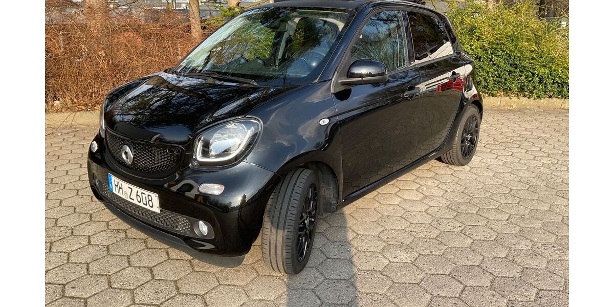Smart ForFour 90.900 km 7.490 &euro; Hamburg 21037