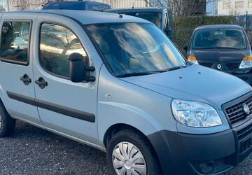 Fiat Doblo 180.000 km 3.200 &euro; Hamburg 21107
