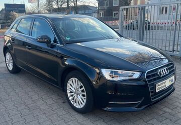 Audi A3 69.000 km 11.490 &euro; hamburg 22047