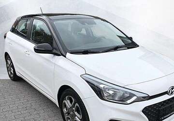 Hyundai i20 49.990 km 12.900 &euro; Rellingen 25462