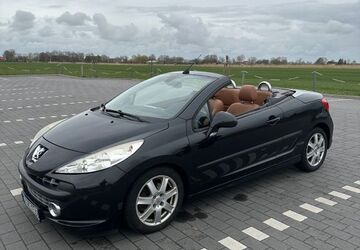 Peugeot 207 161.000 km 3.199 &euro; Halstenbek 25469