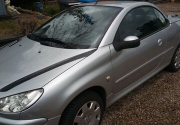 Peugeot 206 150.000 km 700 &euro; Neversdorf 23816