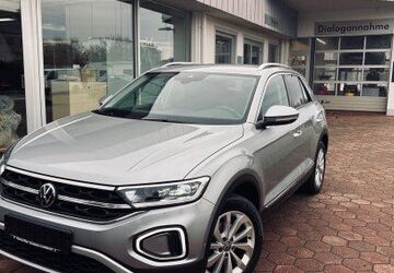 VW T-Roc 108.100 km 17.690 &euro; Stuvenborn 24641