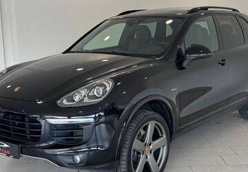 Porsche Cayenne 119.000 km 35.990 &euro; Hamburg 22043