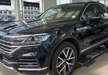 VW Touareg 115.956 km 42.950 &euro; Hamburg 22761