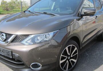 Nissan Qashqai 99.650 km 10.850 &euro; Hamburg 22147
