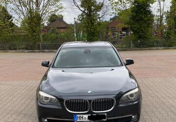 BMW 730 215.000 km 9.900 &euro; Hamburg 21149