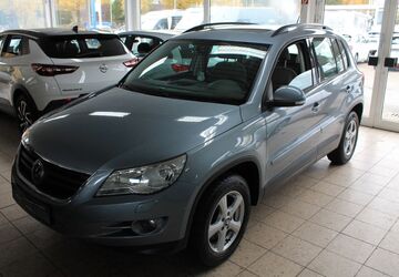 VW Tiguan 174.860 km 5.990 &euro; Bad Oldesloe 23843