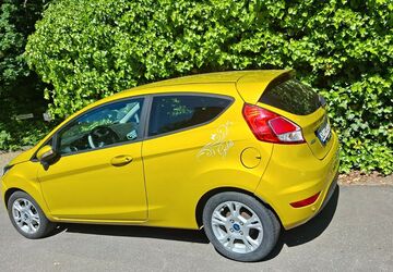 Ford Fiesta 156.000 km 2.500 &euro; NORDERSTEDT 22850