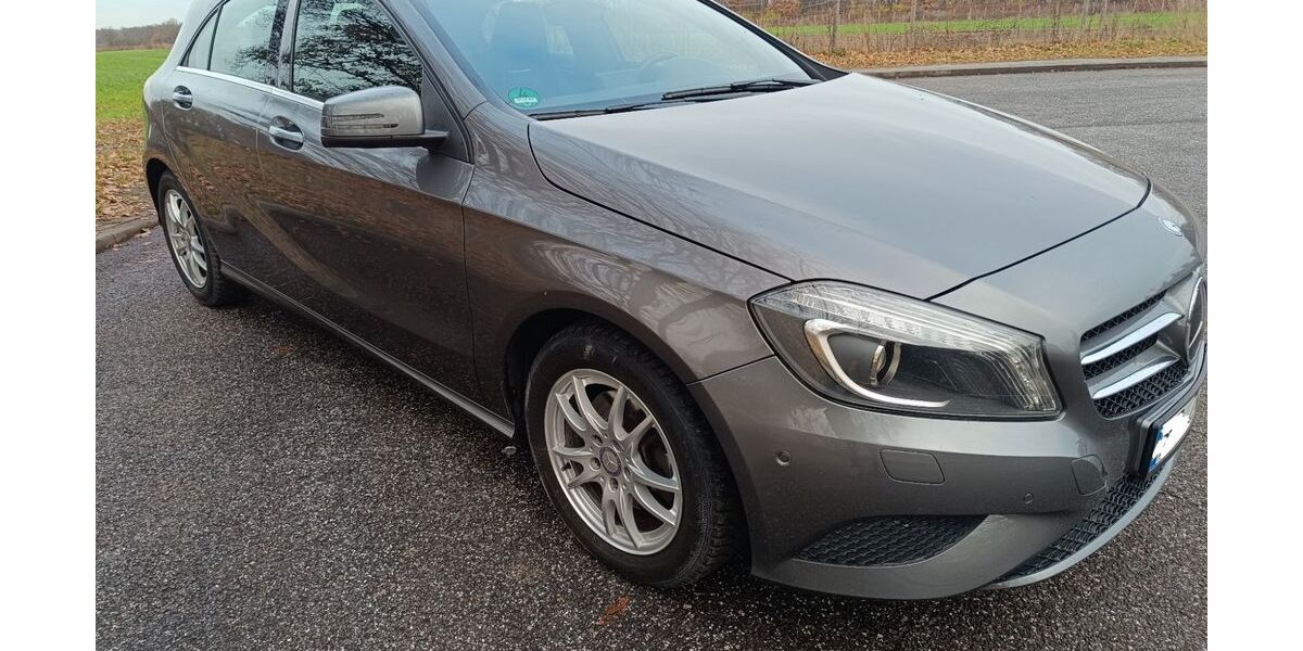 Mercedes-Benz A 180 120.000 km 9.499 &euro; Hamburg 21147