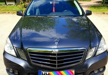 Mercedes-Benz E-Klasse 267.000 km 9.900 &euro; Hamburg 20038