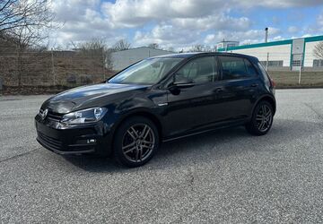 VW Golf 300.546 km 5.799 &euro; Henstedt-Ulzburg 24558