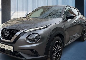 Nissan Juke 33.821 km 17.490 &euro; Hamburg 22763
